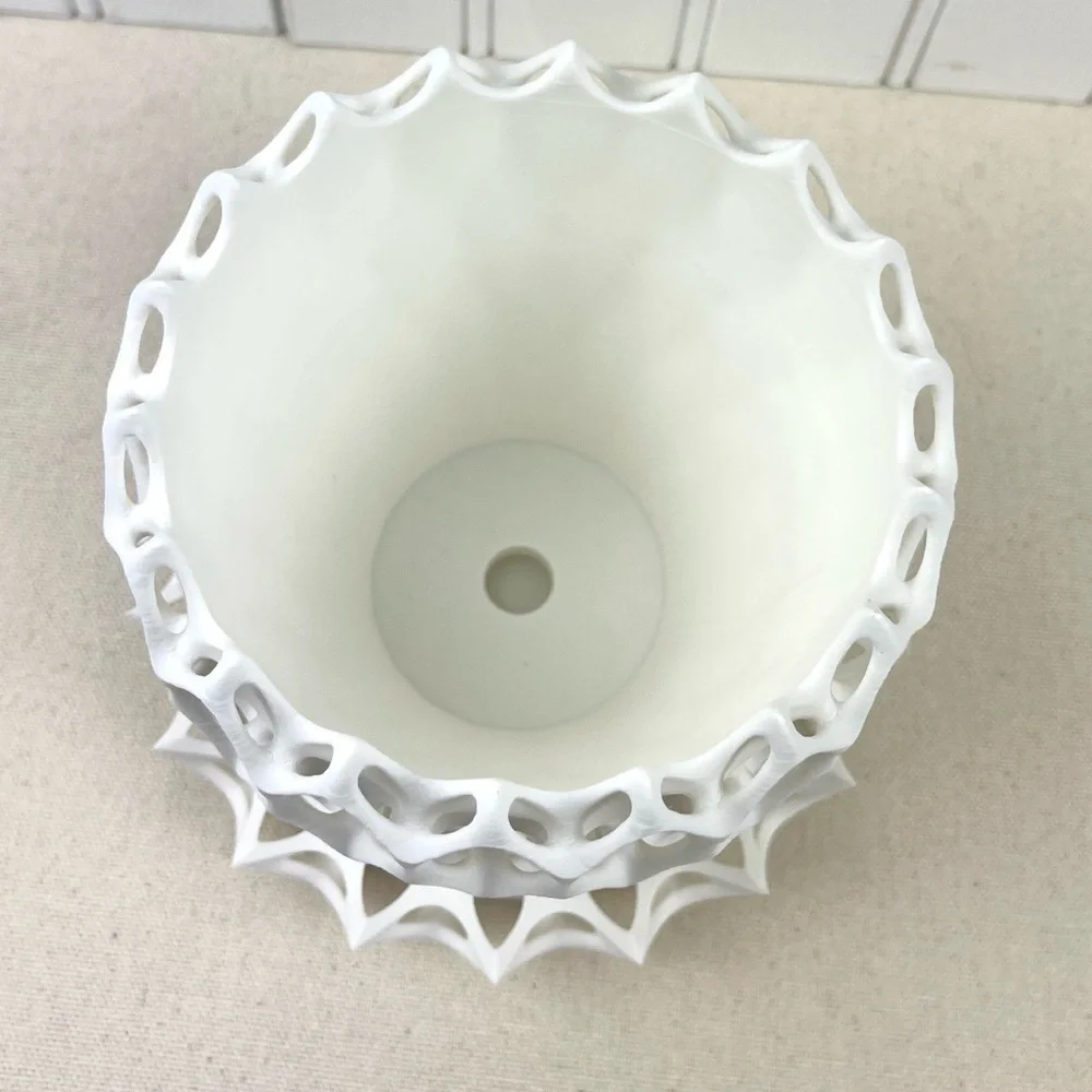 Invader Planter Pot, Small Indoor Flower Pot, Modern Planter with Saucer - Picture 3 of 9